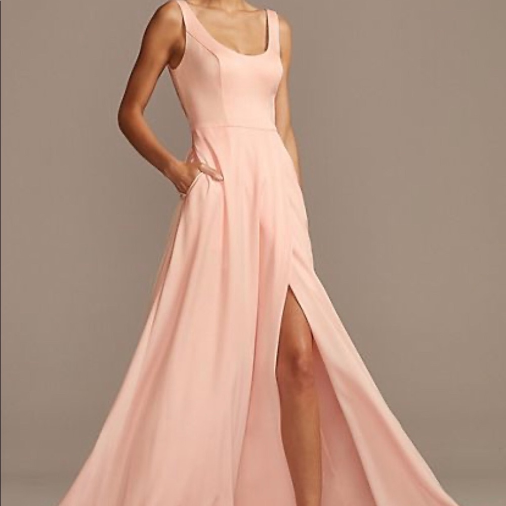 NWT David’s Bridal Crepe Scoop Neck Dress
